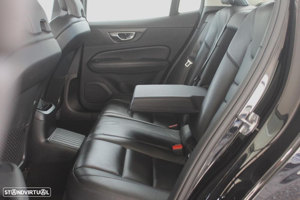Volvo S60 2.0 T8 PHEV Inscription AWD - 14