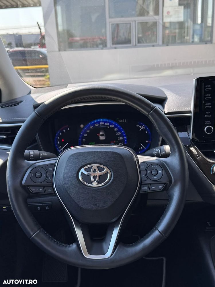 Toyota Corolla Sedan 1.8 HSD Exclusive - 14