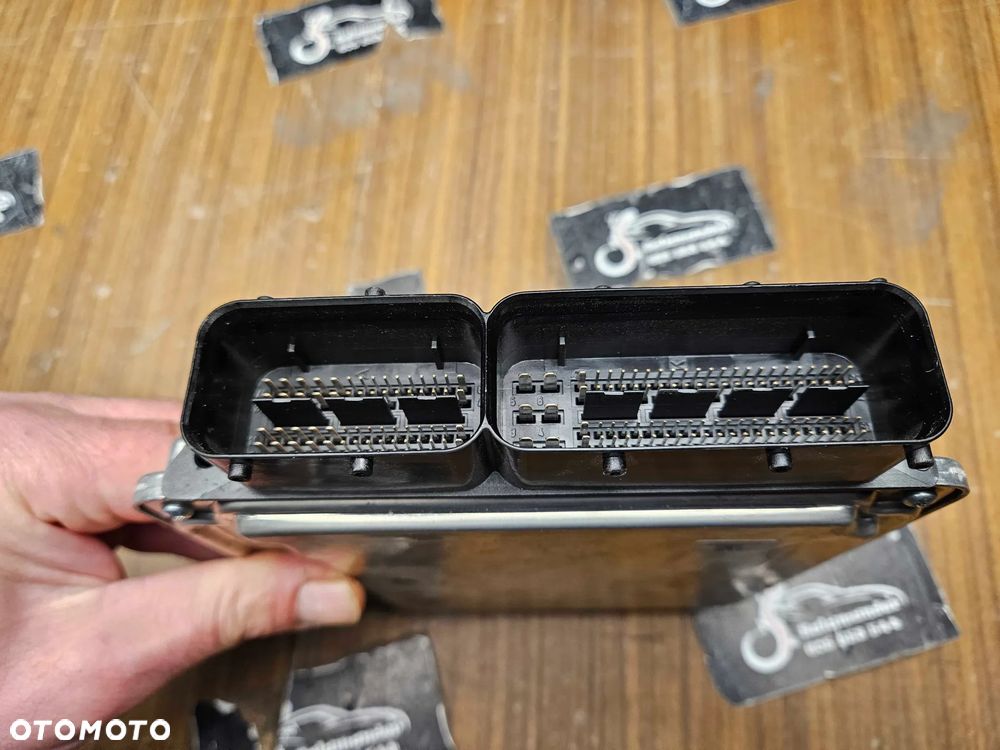 Komputer 8K2907115S 8K2907115L 0261S04865 Moduł Sterownik Silnika Silnik 2.0 TFSI Benzyna Audi A4 B8 A5 8T - 8