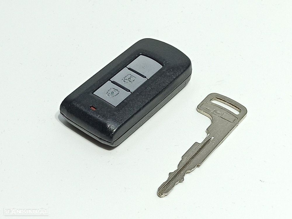 CHAVE MITSUBISHI OUTLANDER (GF0) MOTION 2WD - 2