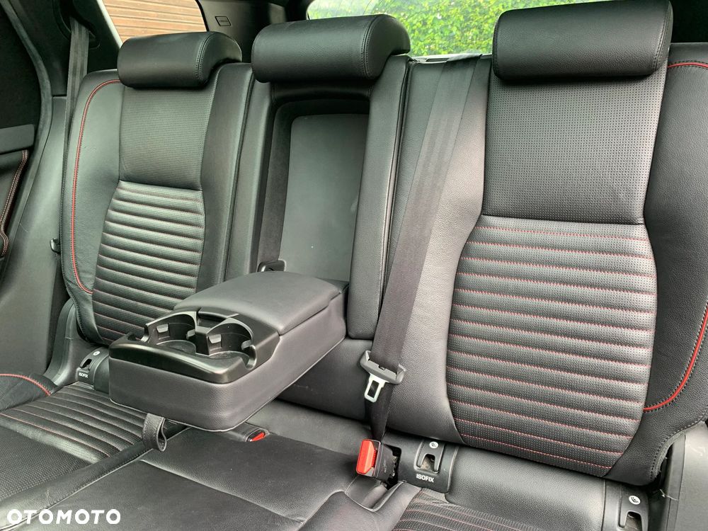 Land Rover Discovery Sport 2.0 Si4 SE - 9