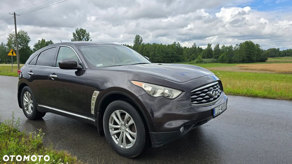 Infiniti FX - 2