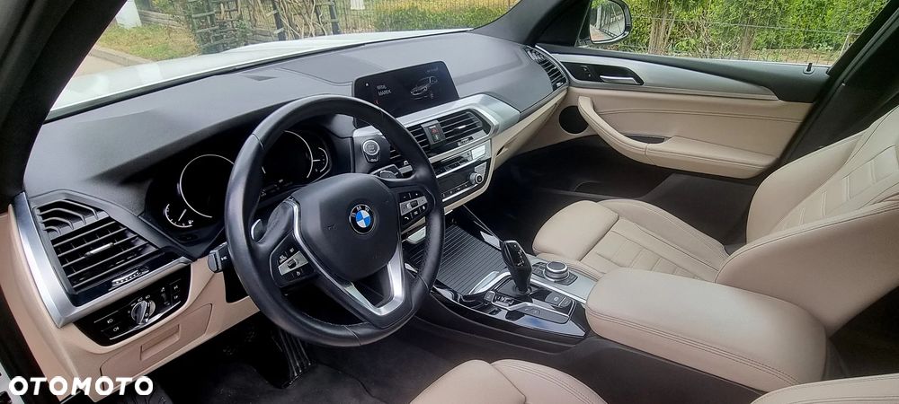 BMW X3 xDrive30i Luxury Line sport - 10