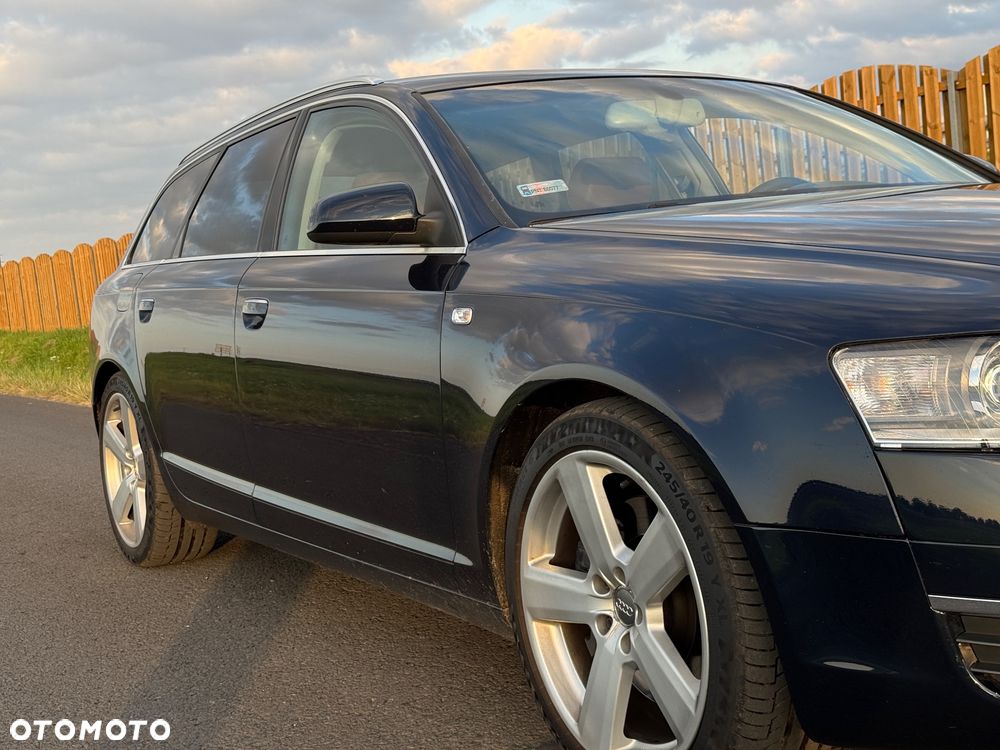 Audi A6 Avant 4.2 FSI Quattro Tiptronic - 10