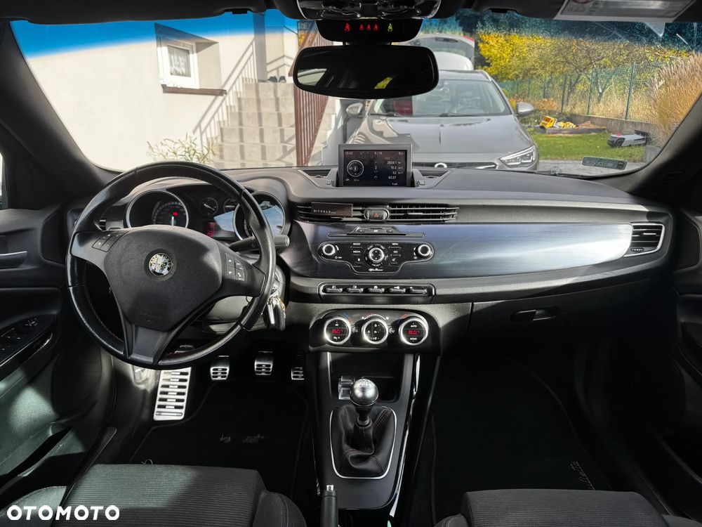 Alfa Romeo Giulietta 1.4 TB MultiAir Exclusive - 6