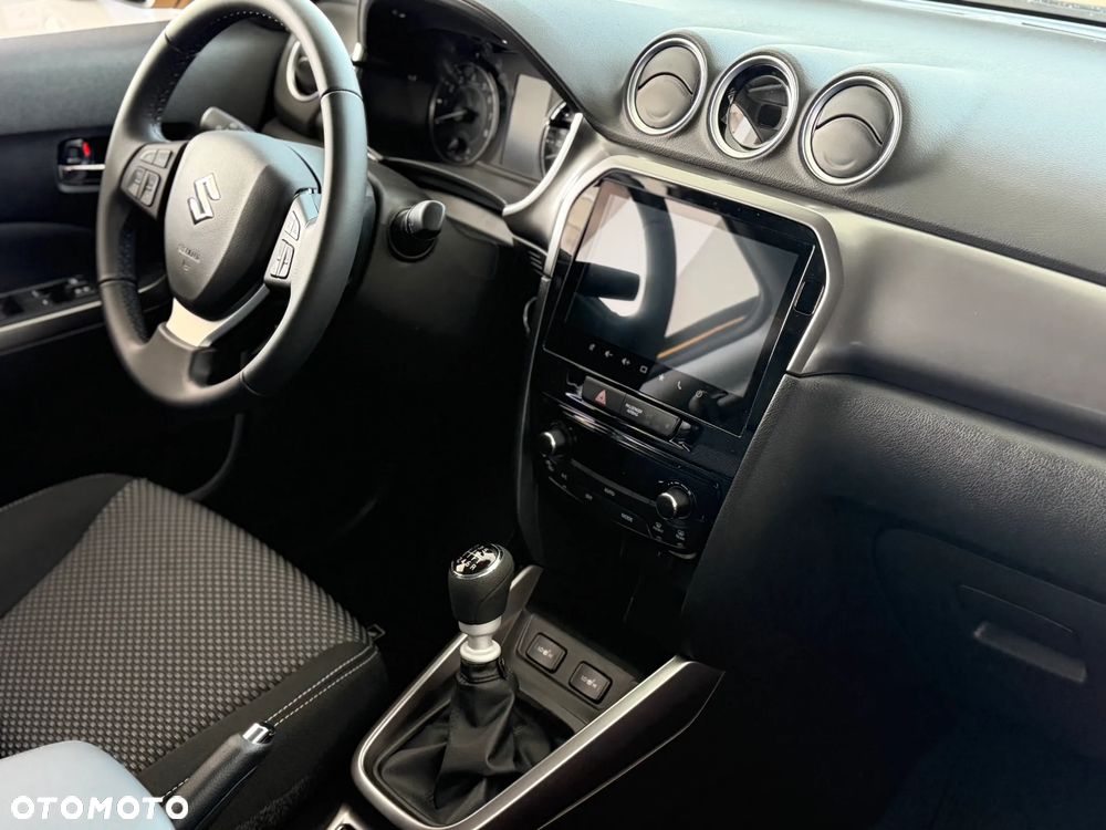 Suzuki Vitara 1.4 Boosterjet mHEV Premium Plus 2WD - 10