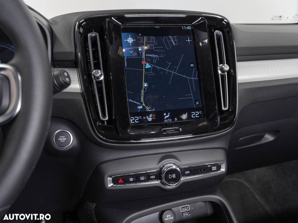 VOLVO XC40 2023 — imagine 15