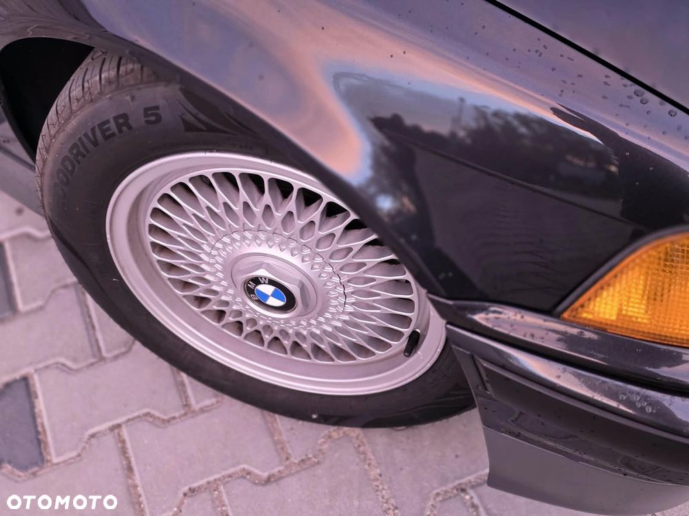 BMW Seria 3 325i - 15