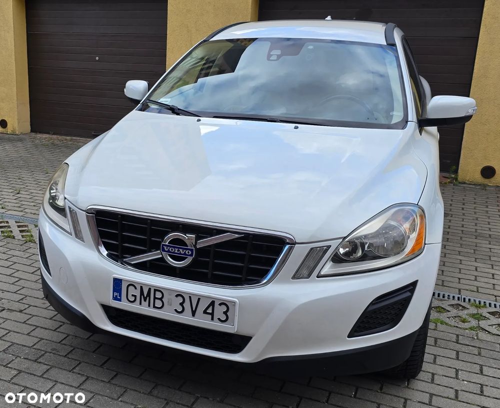 Volvo XC 60 D3 Kinetic - 3