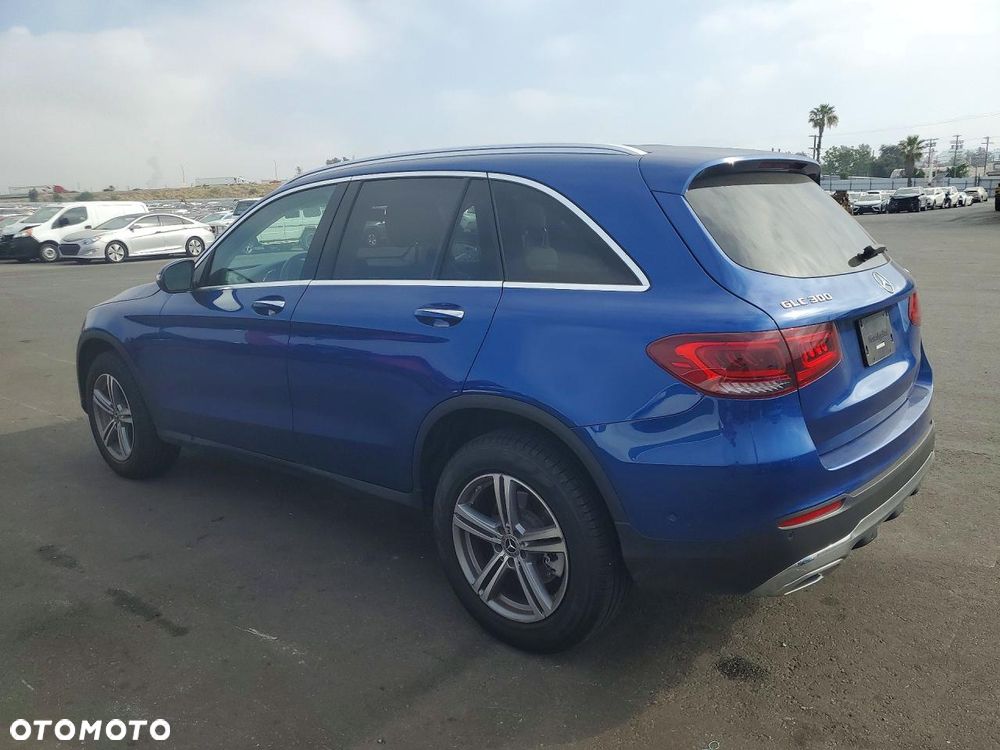 Mercedes-Benz GLC 300 4-Matic - 2