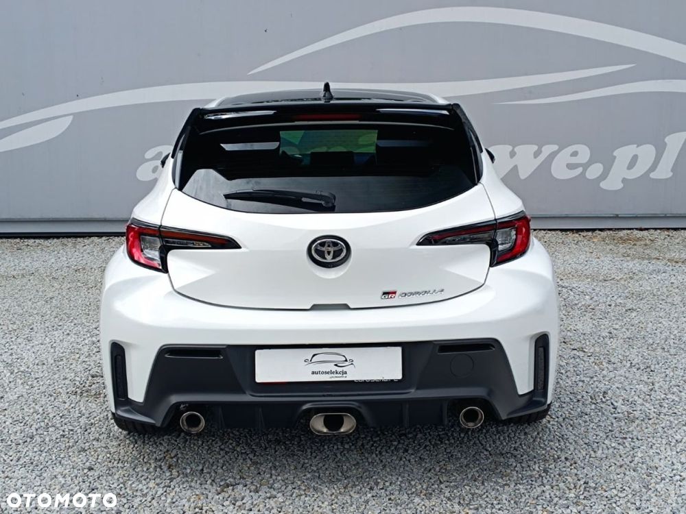 Toyota GR Corolla - 15