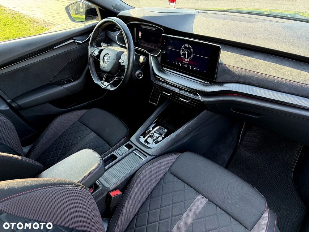 Skoda Octavia 2.0 TDI DSG RS - 5