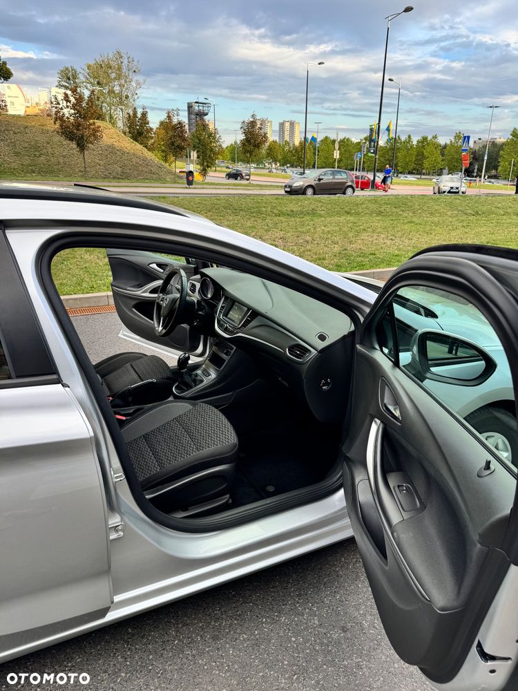 Opel Astra 1.5 CDTI Elegance S&S - 15