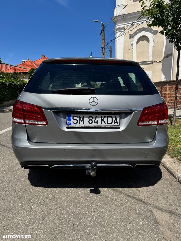 Mercedes-Benz E 220 CDI DPF BlueEFFICIENCY 7G-TRONIC - 7