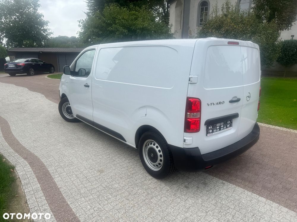 Opel Vivaro - 17