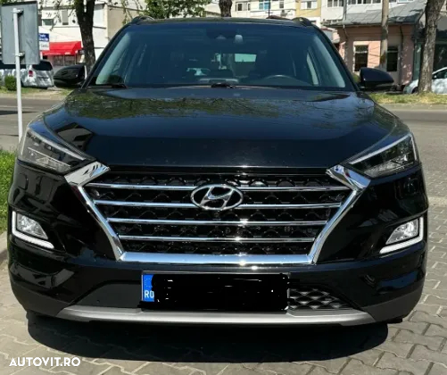 Hyundai Tucson 2.0 CRDI 4WD 8AT Luxury - 2