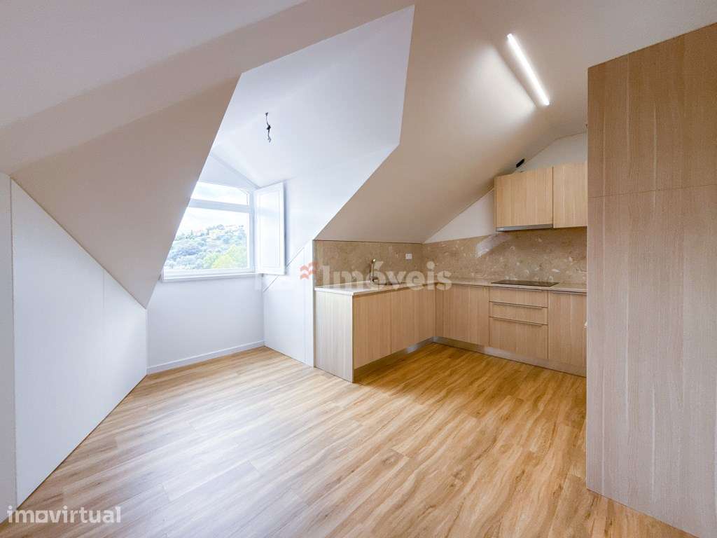 Apartamento T2+1 c/ Lugar de Estacionamento e Arrecadação, em Abrantes - Grande imagem: 4/34