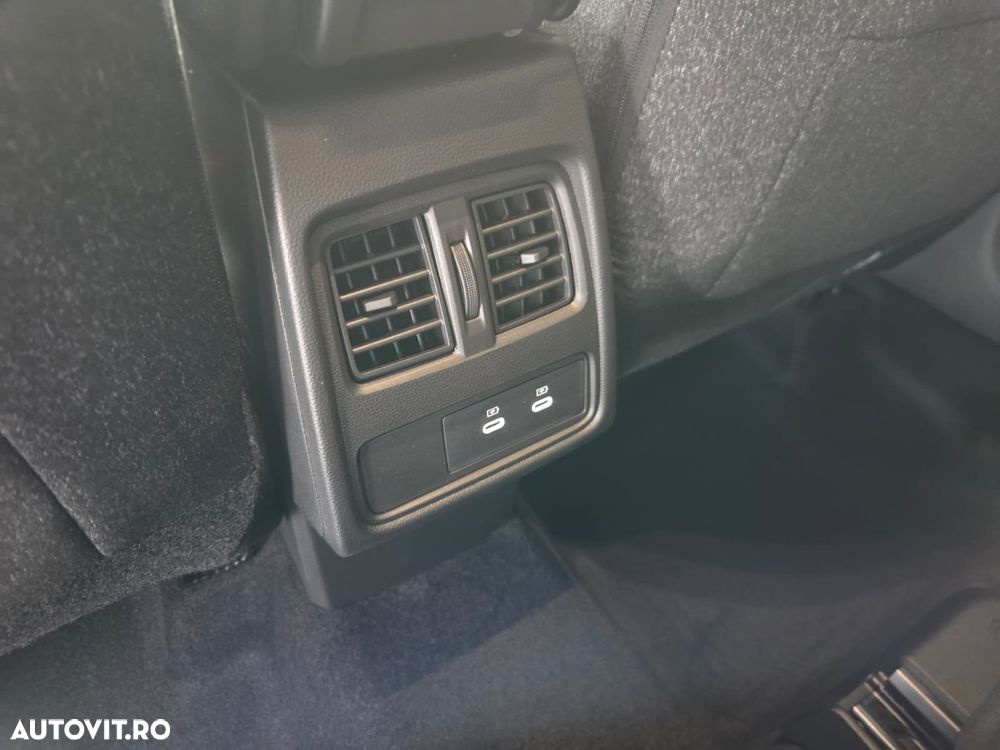 RENAULT Symbioz 2026 — imagine 17