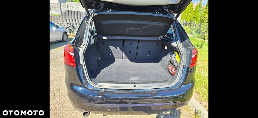 BMW Seria 2 218i - 13