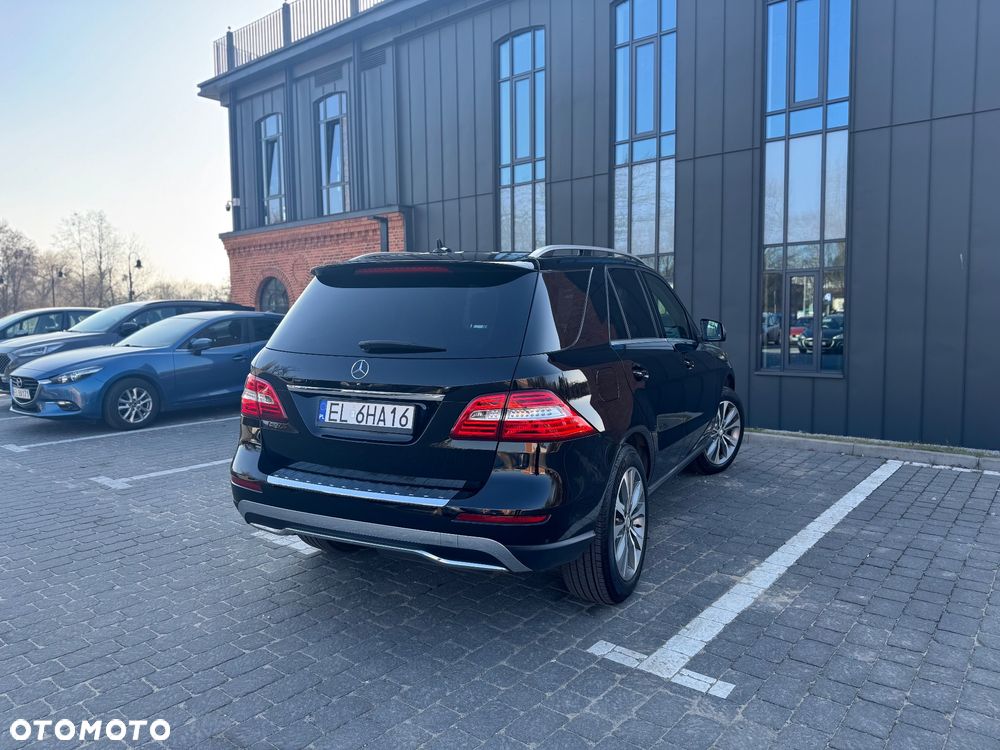 Mercedes-Benz ML - 8