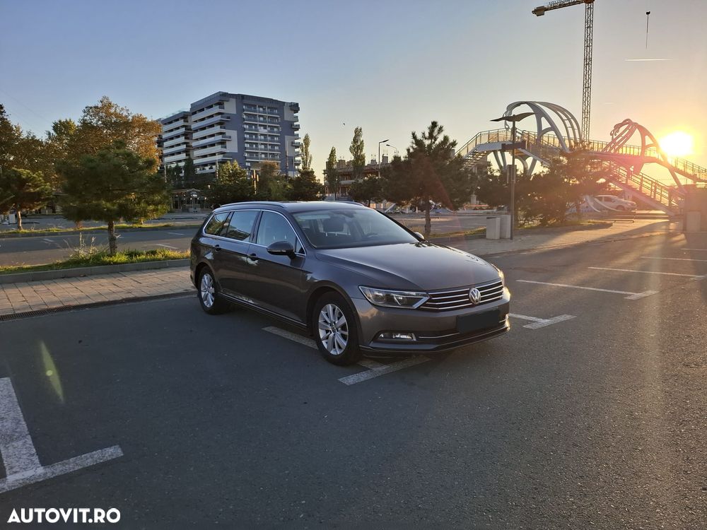Volkswagen Passat 2.0 TDI Comfortline - 6