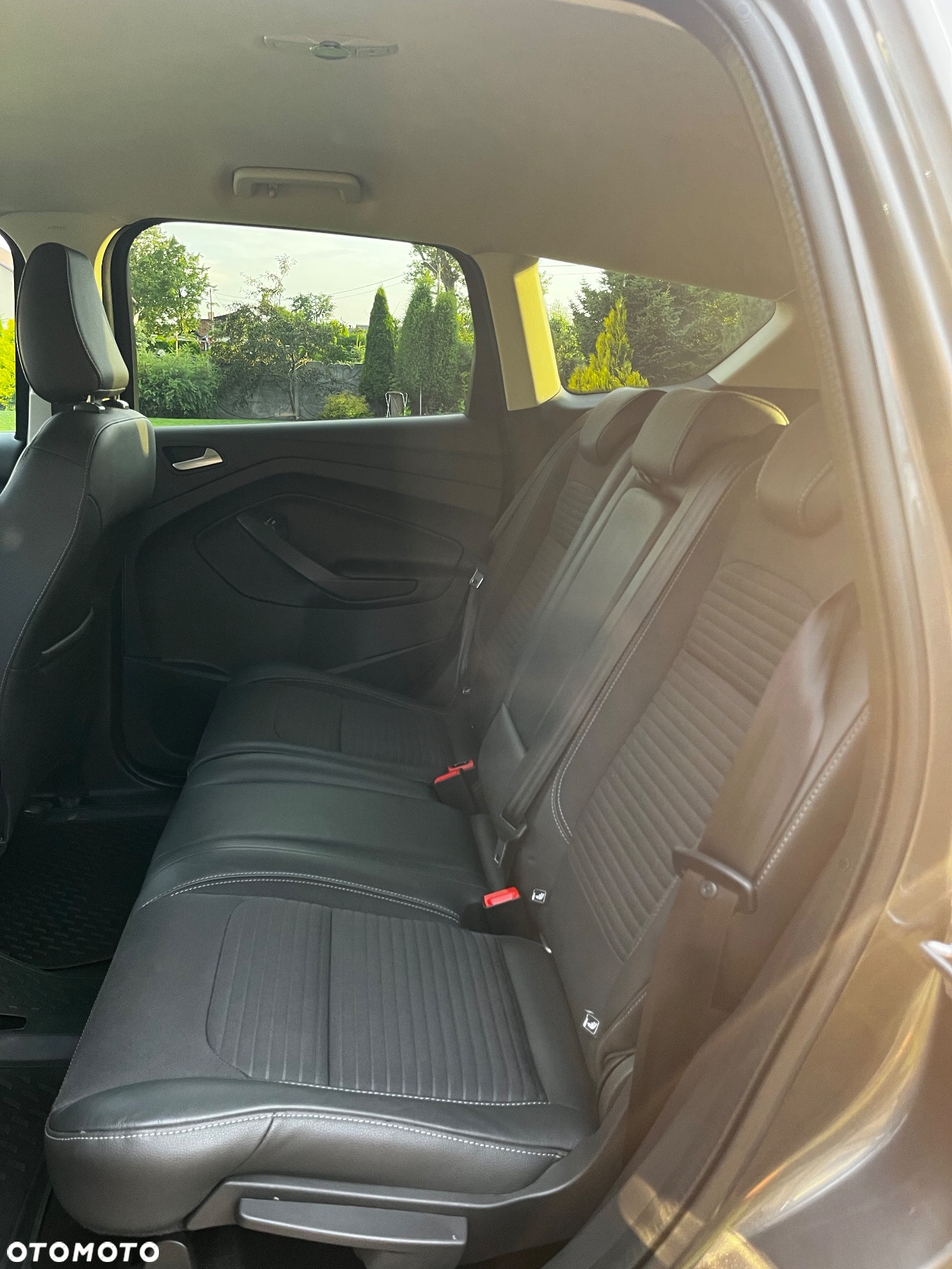 Ford Kuga 1.5 EcoBoost AWD Titanium ASS - 34