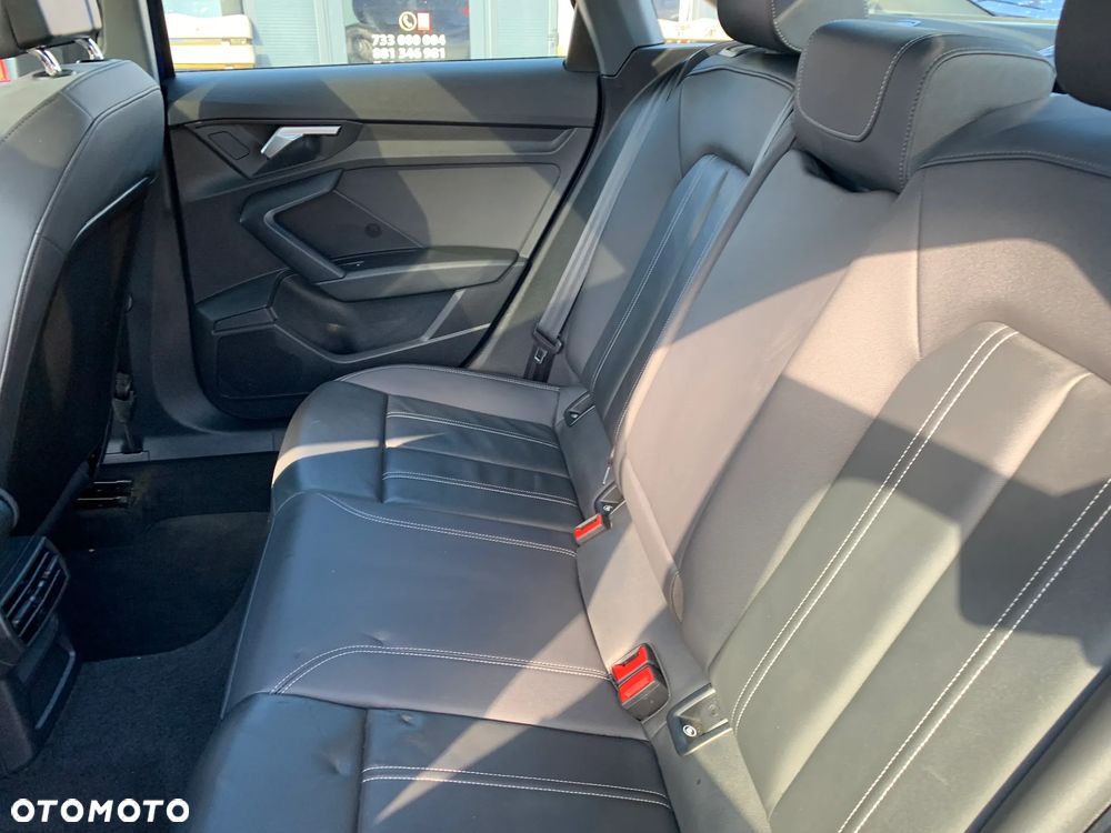 Audi A3 Limousine 40 TFSI quattro S tronic S line - 11