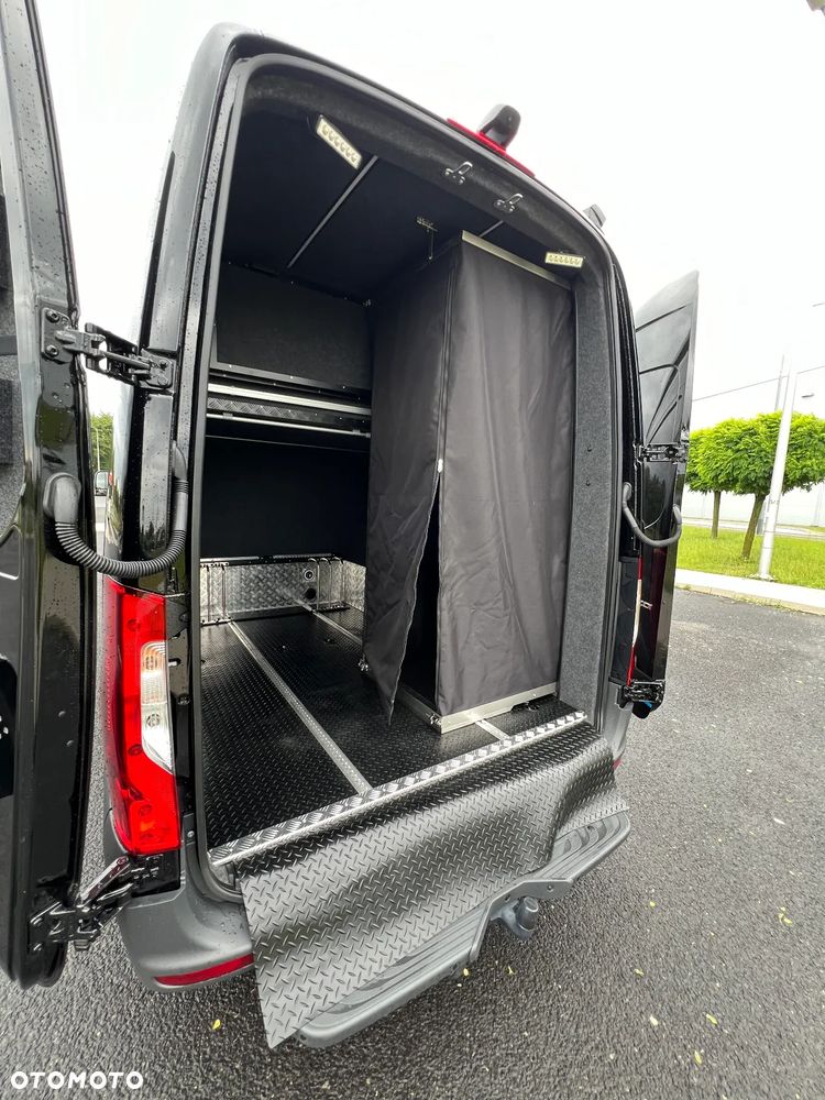 Mercedes-Benz Srinter Camper - 21