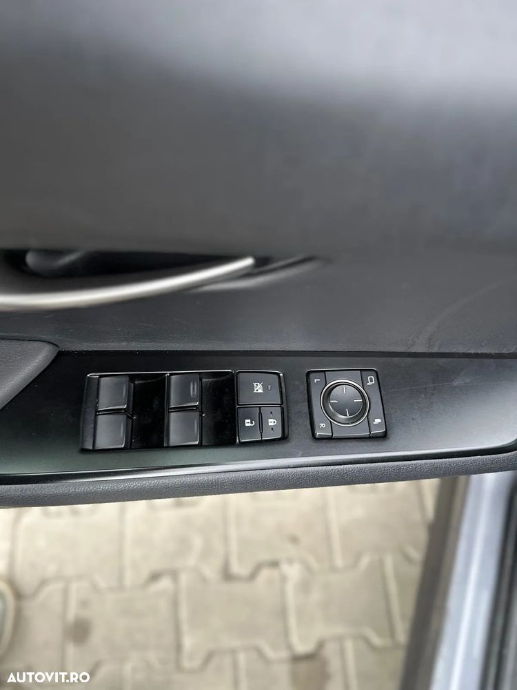 Lexus UX 200 FWD Executive - 15