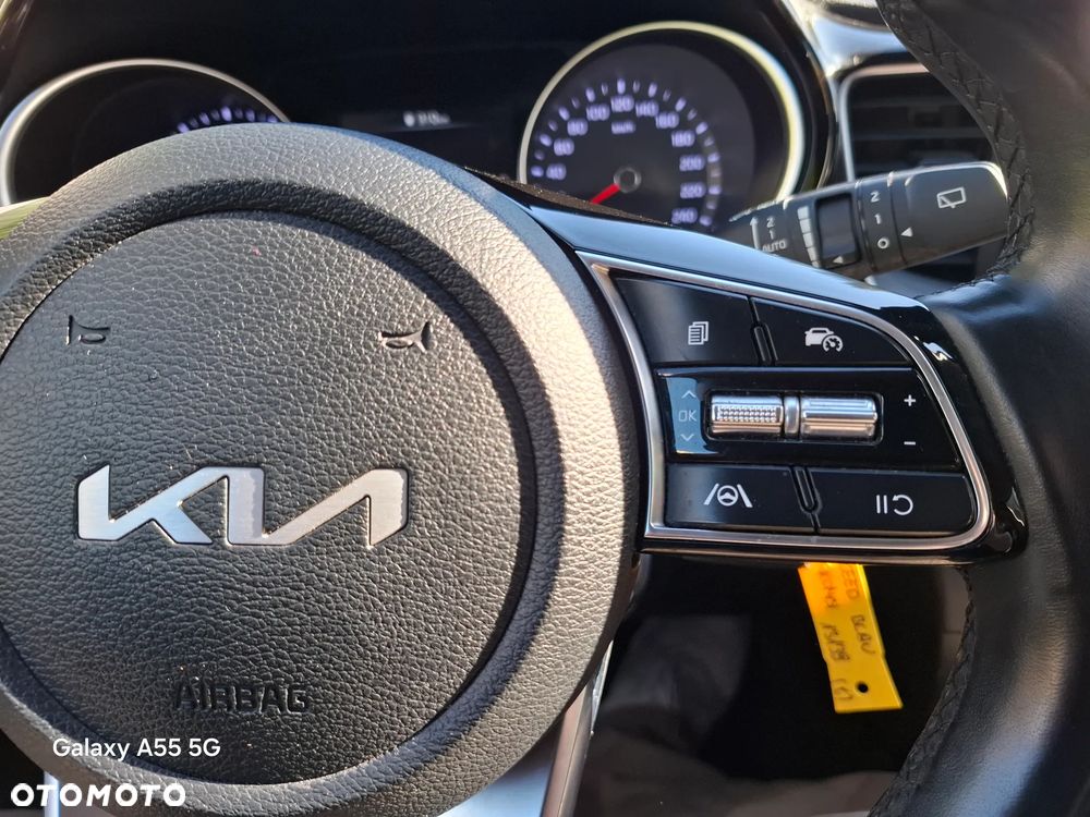 Kia Ceed - 21
