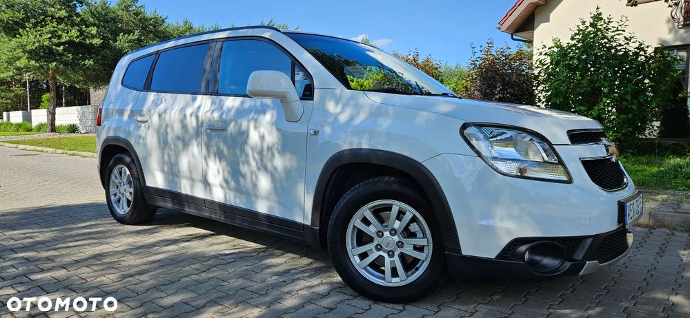 Chevrolet Orlando - 12