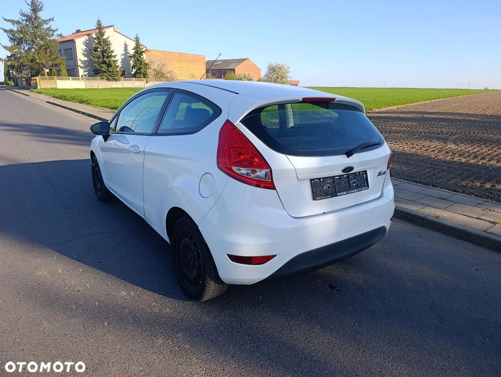 Ford Fiesta 1.25 Ambiente - 3