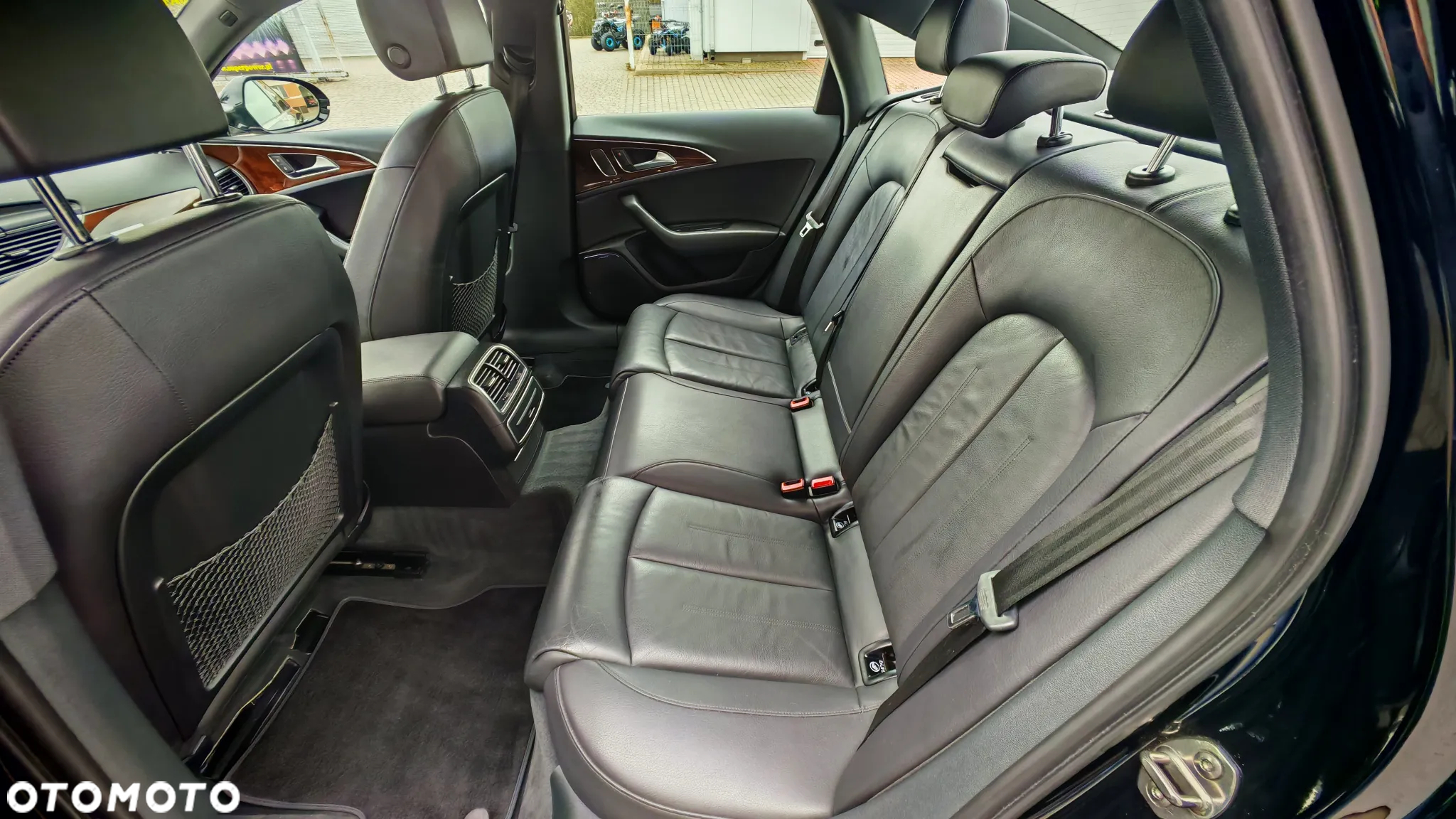 Audi A6 - 12