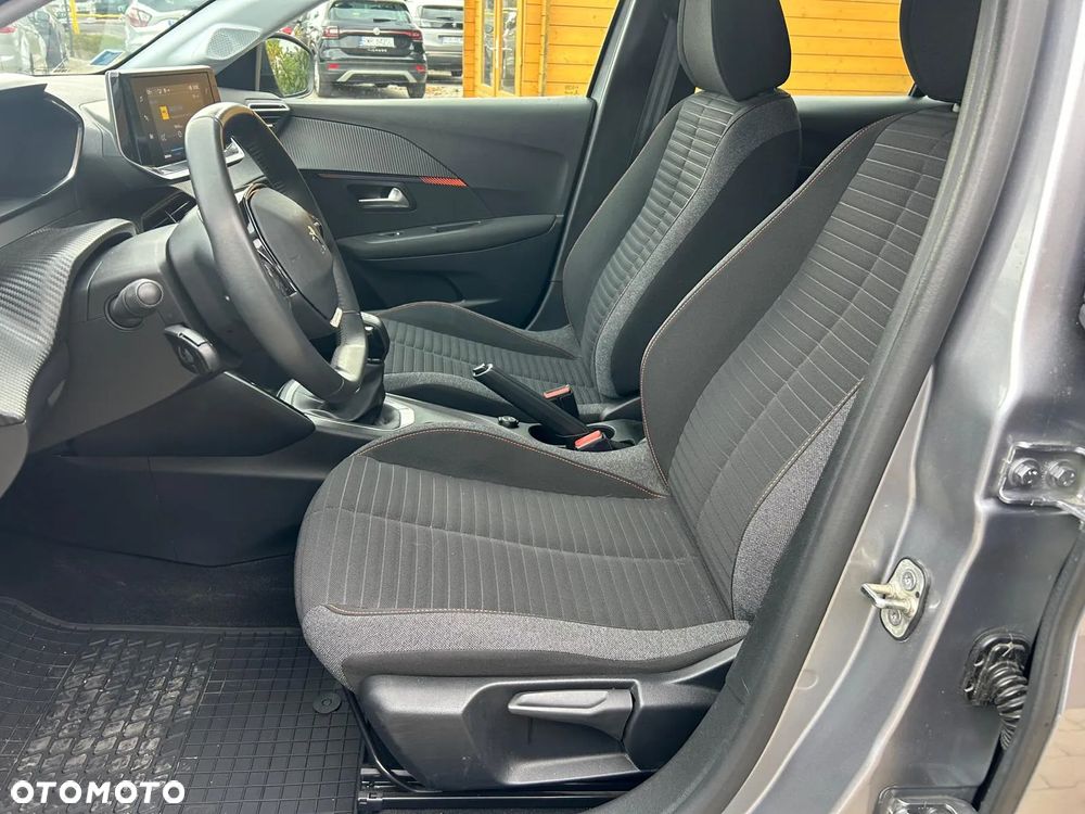 Peugeot 208 1.2 PureTech Style S&S - 17