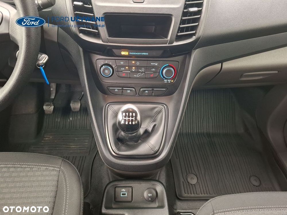 Ford Transit Connect - 20