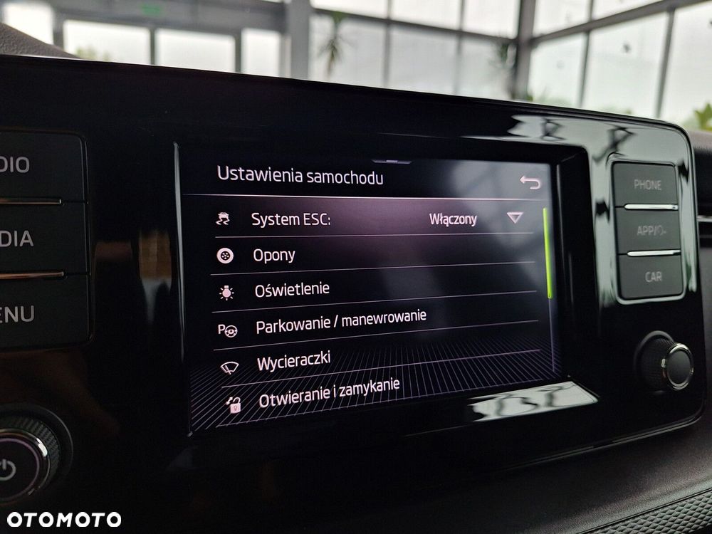 Skoda Kamiq 1.0 TSI Ambition DSG - 32