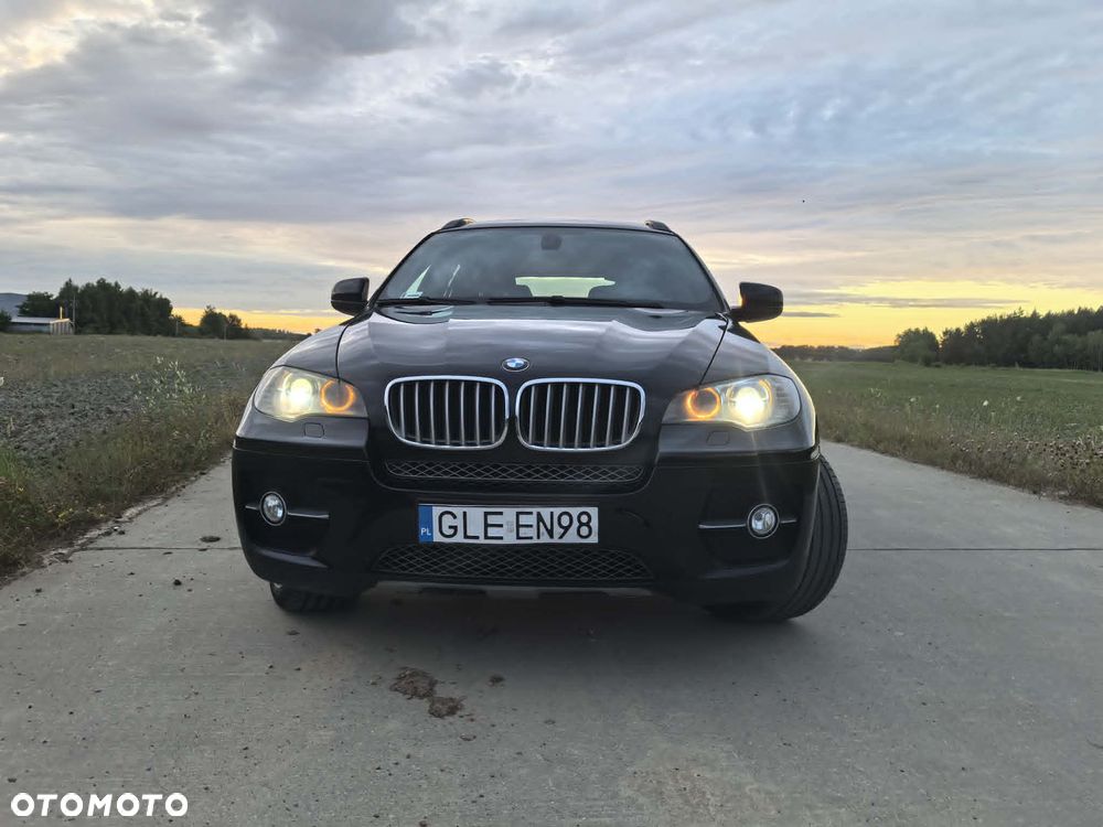 BMW X6 - 24
