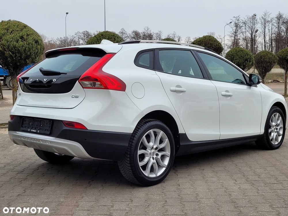 Volvo V40 Cross Country D2 Momentum - 28