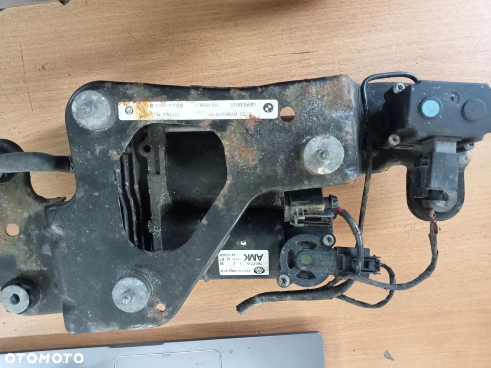 KOMPRESOR ZAWIESZENIA BMW E70 6785506 - 4