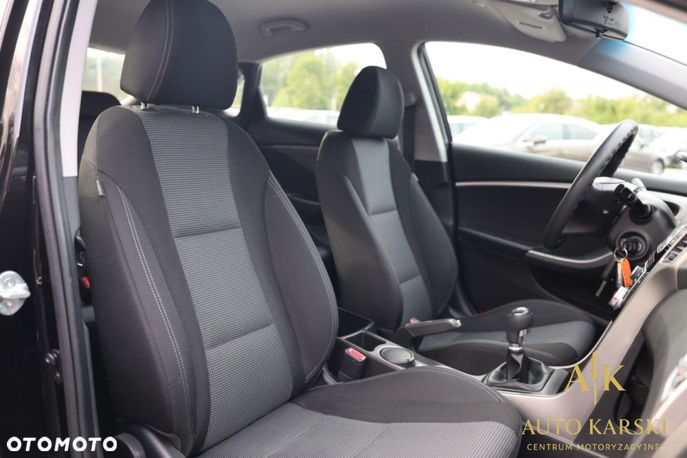 Hyundai i30 - 35