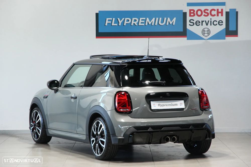 MINI 3 Portas John Cooper Works Plus Auto Desportiva - 3