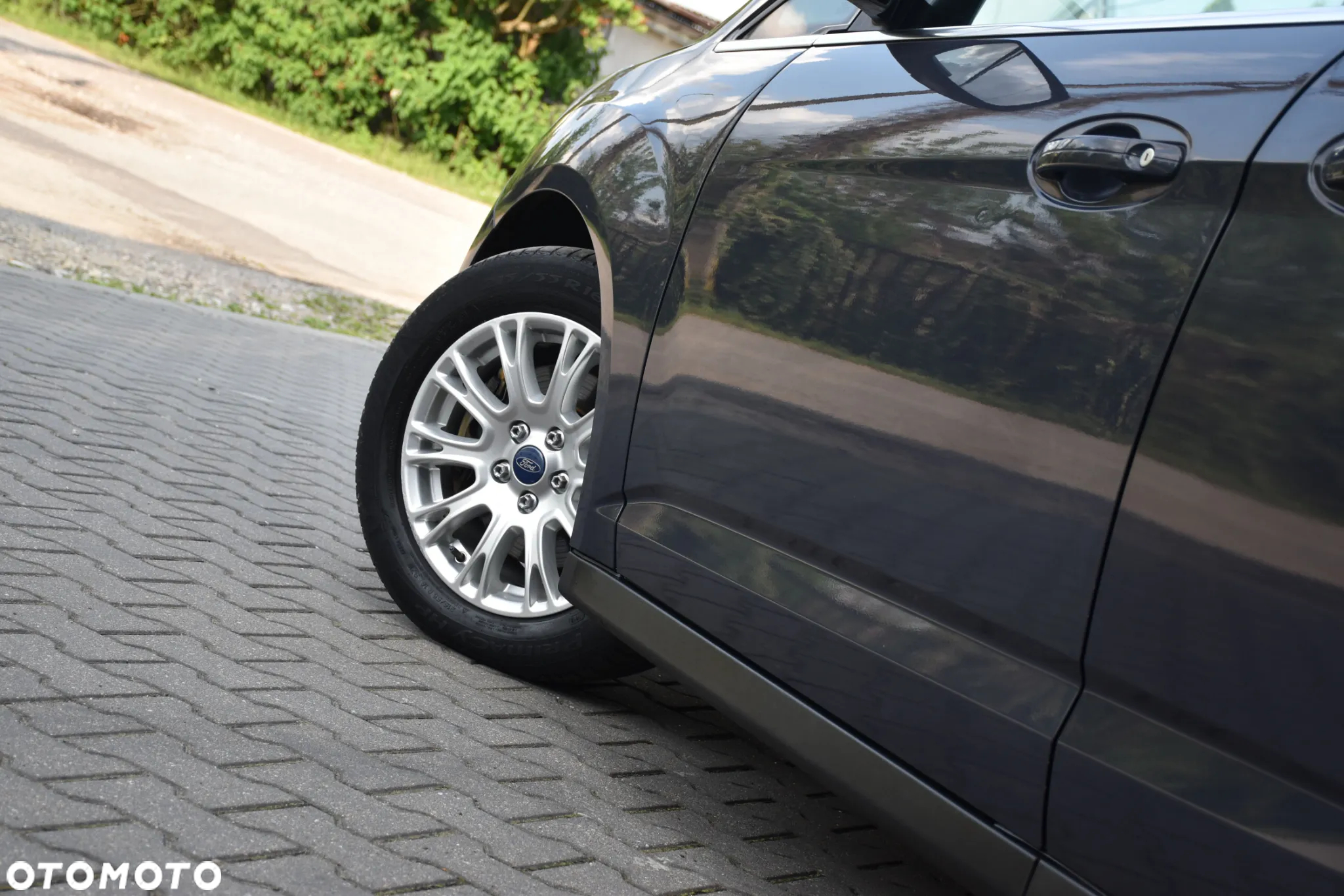 Ford Grand C-MAX 2.0 TDCi Titanium - 36
