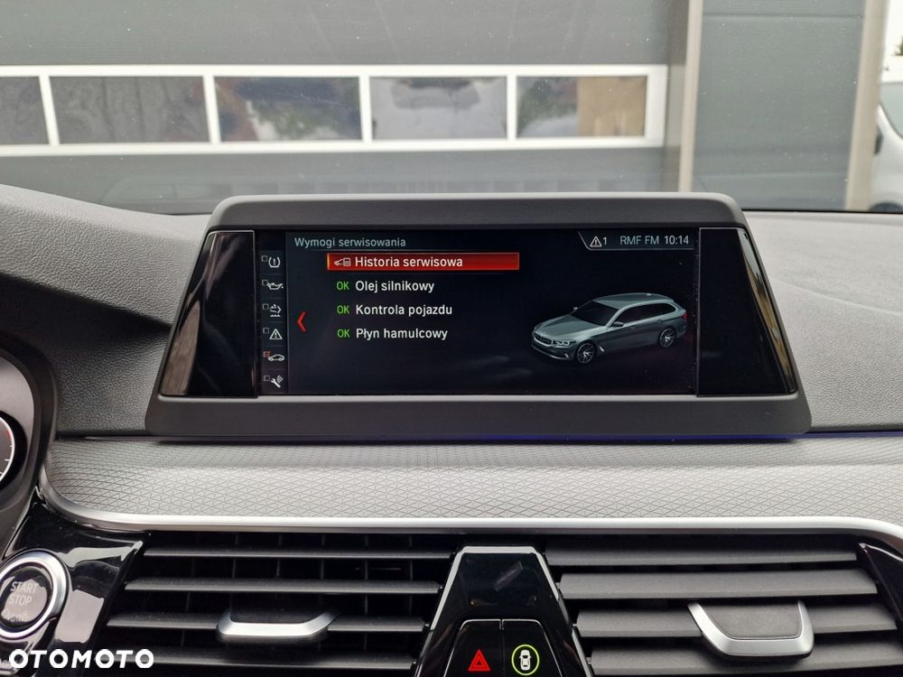 BMW Seria 5 530d Sport Line - 38