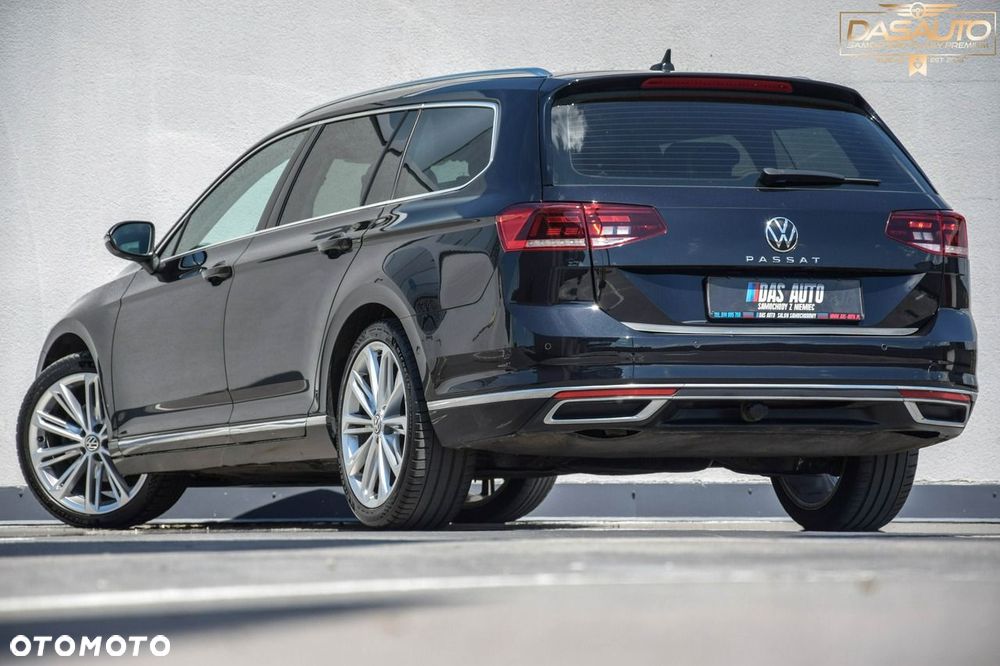 Volkswagen Passat - 15