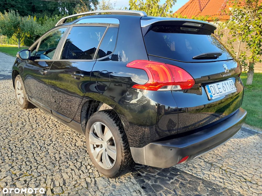 Peugeot 2008 - 4