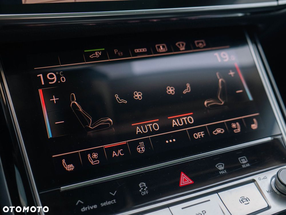 Audi A8 - 31