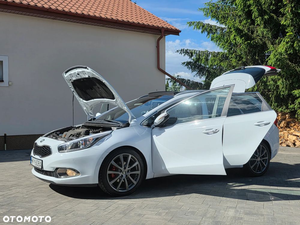 Kia Ceed 1.6 CRDi 128 Platinum Edition - 6