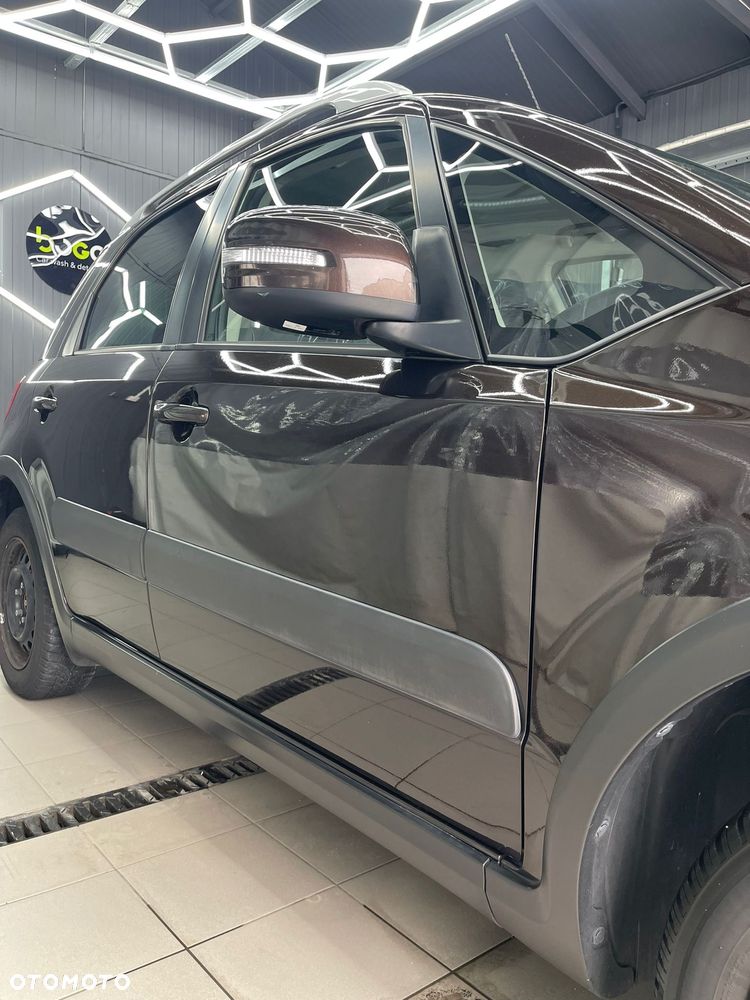 Suzuki SX4 1.6 VVT 4x2 Club - 34