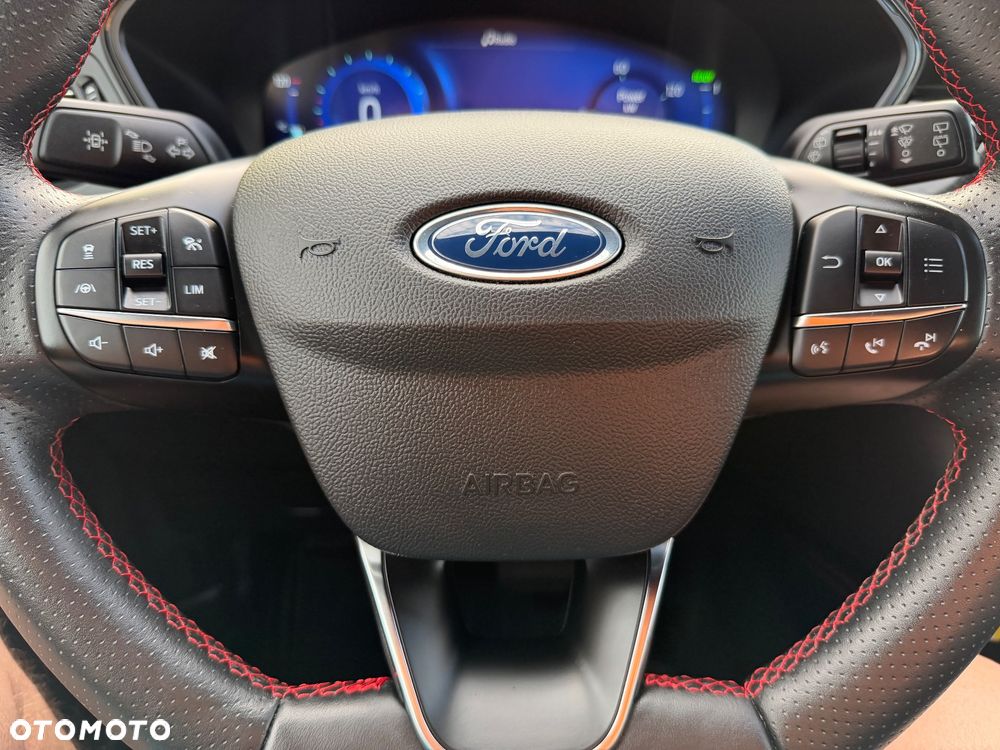 Ford Kuga 2.5 Duratec FHEV 4x4 ST-LINE X - 35