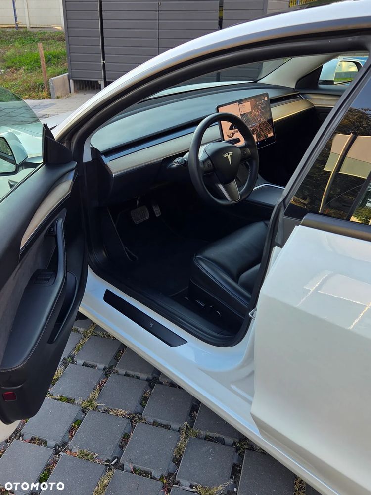 Tesla Model 3 Langstreckenbatterie Allradantrieb Dual Motor - 16